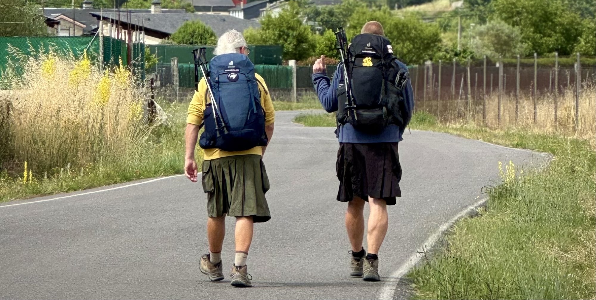 The kilt guys – wearing a kilt on the Camino